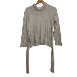 Sinuous Womens Long Sleeve Turtle Neck Sweater Front Tie Size Medium